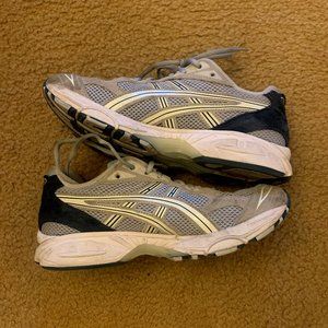 ASICS GEL-KAYANO 14 (PIEDMONT GREY/GLACIER GREY,  US SIZE 8)
